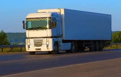 Antalya ile Kırşehir Arası Öğrenci Eşyası Taşıma